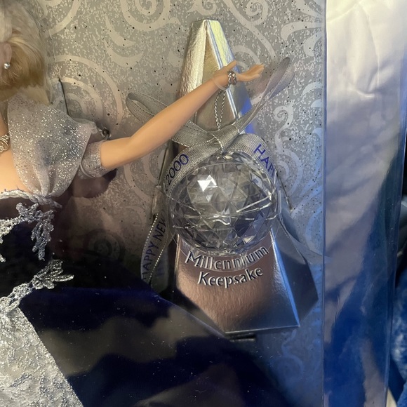 Millennium Princess Barbie Doll. No tags! Or ask fair price - Picture 4 of 8